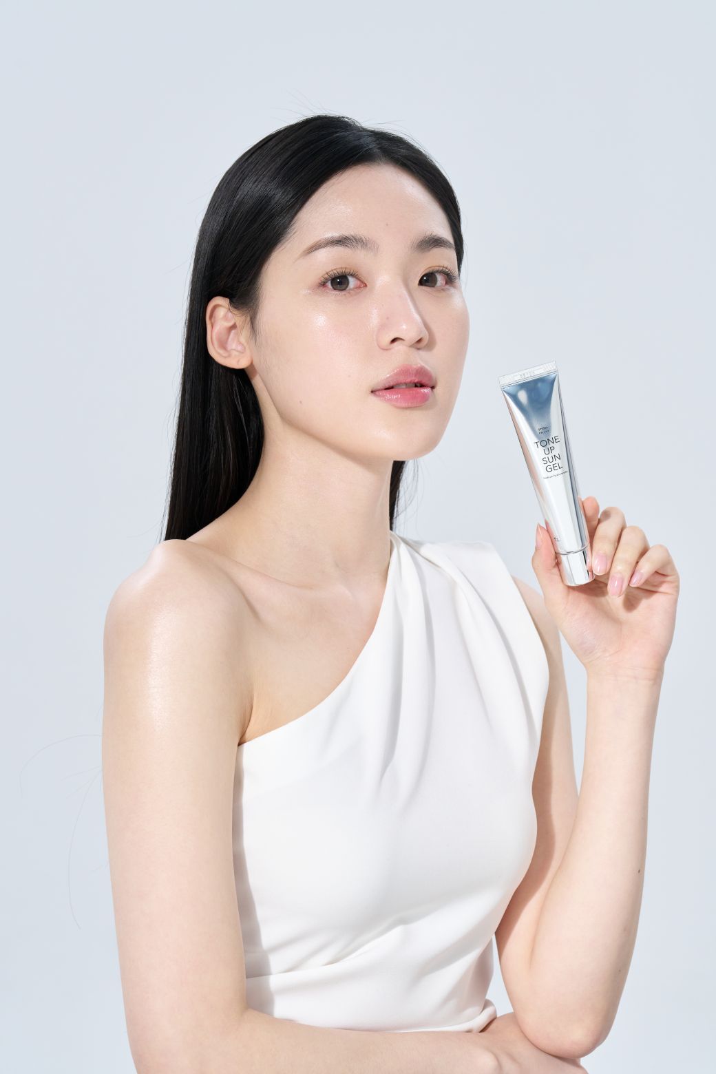 ✨韓國最頂美妝部落客PONY及藝人彩妝師私心推薦韓國KY精萃亮折光潤顏防曬乳35ml