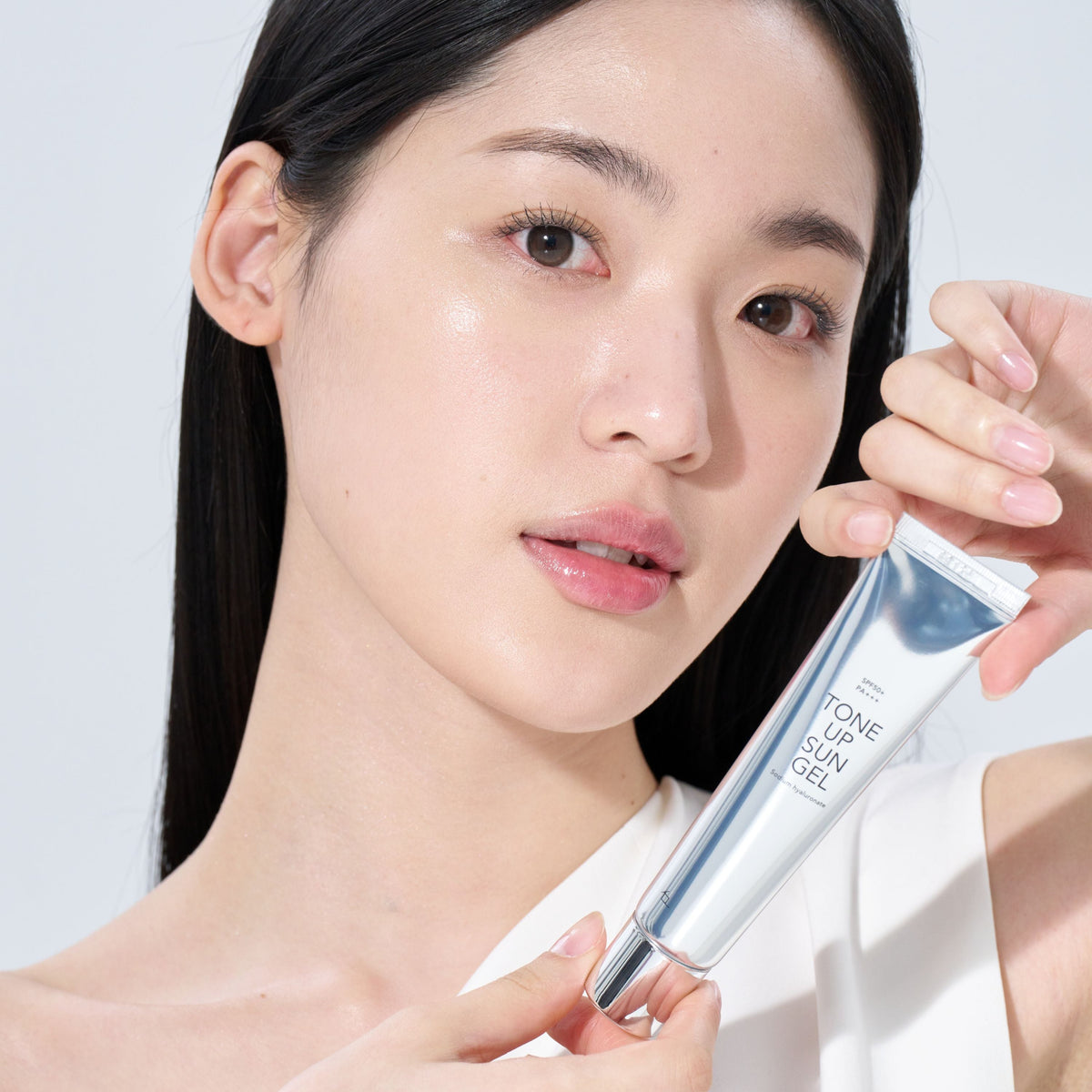 💕最新企劃江南清潭洞GD造型室採訪韓國KY無瑕淬亮輕潤氣墊N12X兩盒四蕊送限量MINIX1防曬35mlX1