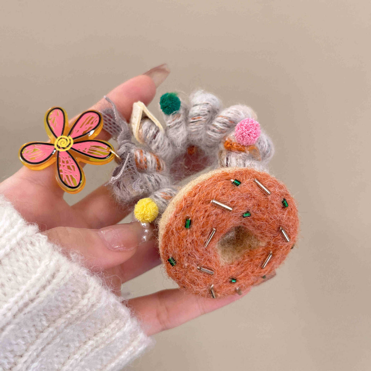 🆕新品上架【梨花瑪雅】(｡♥‿♥｡)甜心🍪毛線電話線不傷髮餅乾髮圈(5色) 韓國連線