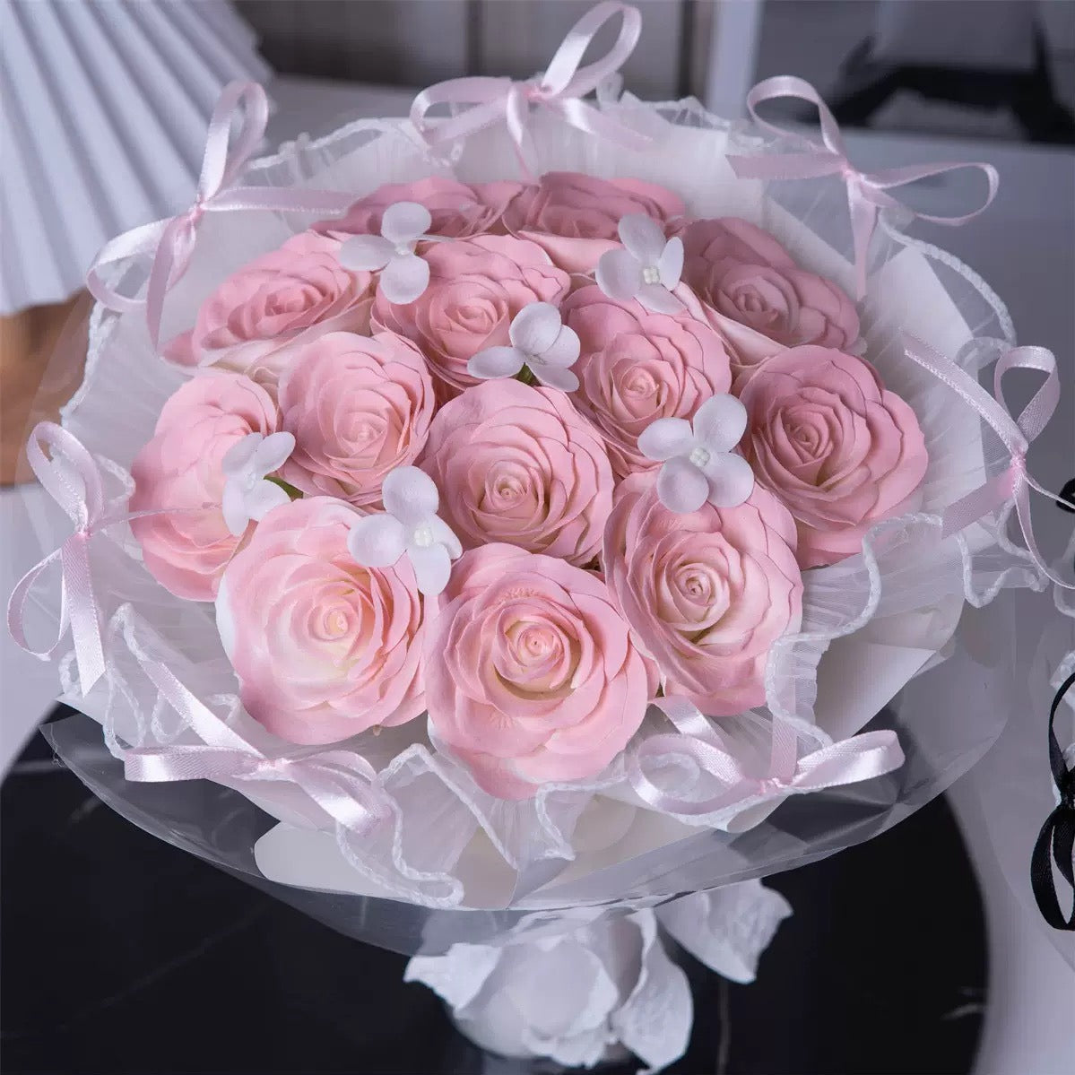 🆕新品上架【梨花瑪雅】🎀超美仿真花肥皂花蝴蝶結浪漫花束(3色)閨蜜禮物，情人禮物