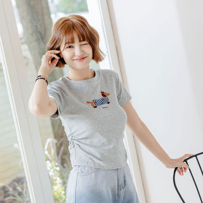 🆕新品上架【梨花瑪雅】💖實拍選品臘腸狗圖案側皺設計合身短袖T恤