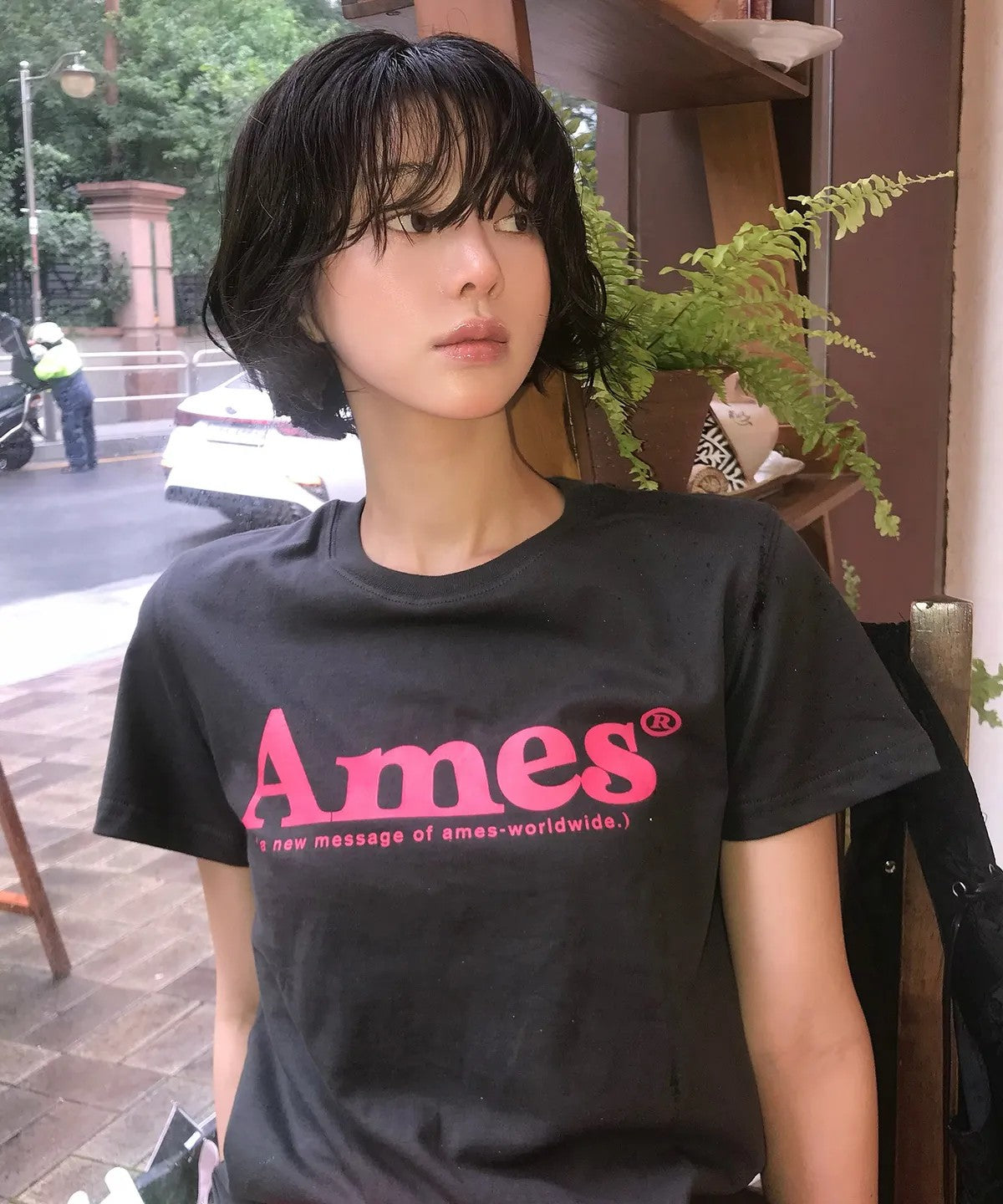 💜新品上架【梨花娘】韓系極簡字母Logo修身短T｜Ames顯瘦氣質百搭上衣、情侶穿搭(S~L)10色