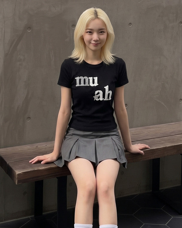 🆕新品上架【梨花娘】💜 韓國 MUAH MUAH｜星鑽 Logo 莫代爾親膚修身T恤(2色)