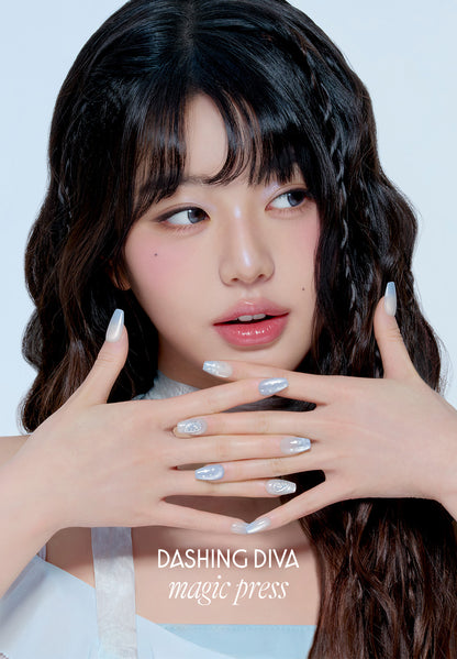 新品上架【梨花娘】🎀韓國 DASHING DIVA張員瑛同款氛圍  韓系甜酷天使星辰美甲貼✨