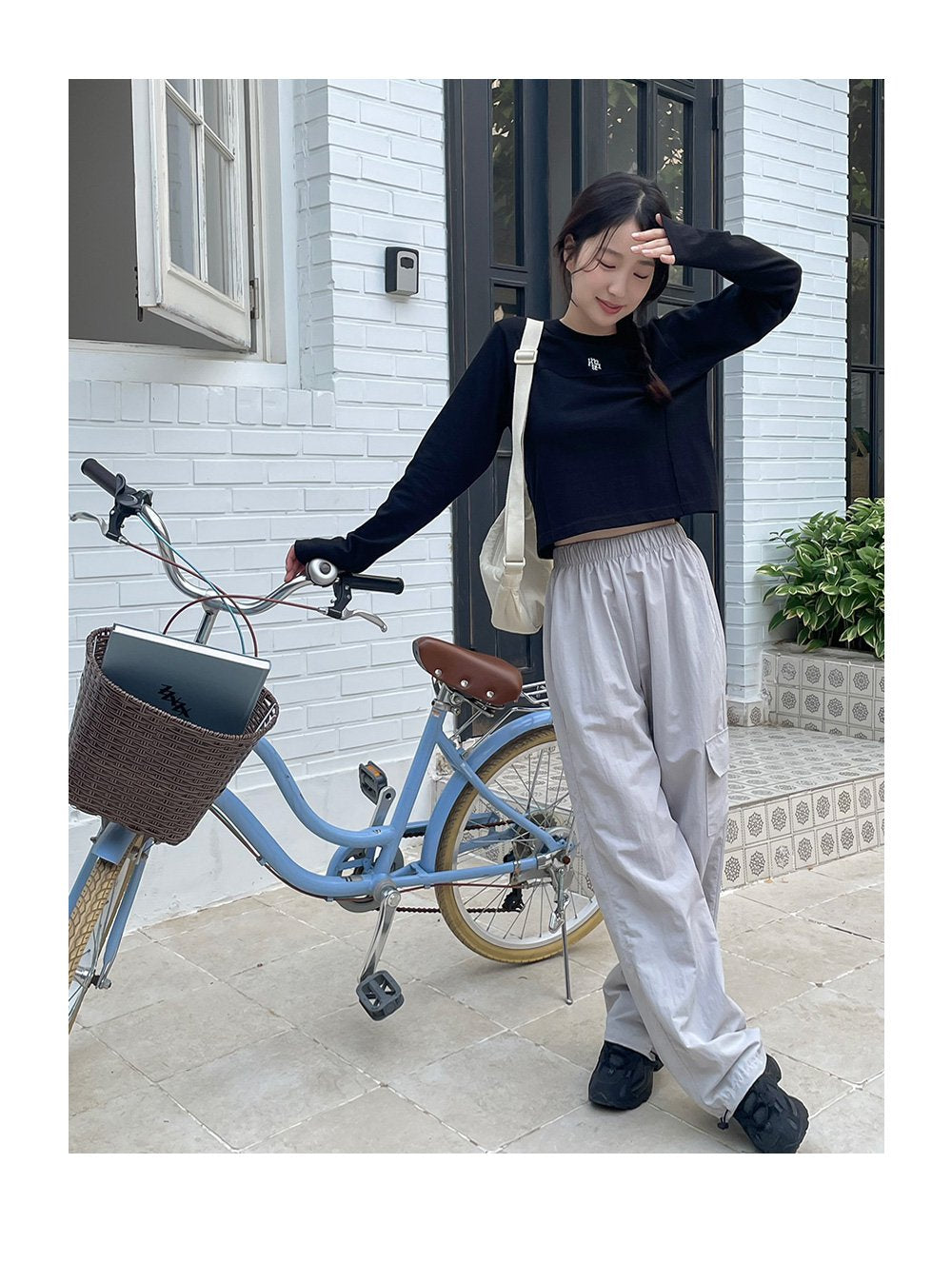 💕韓國暢銷品牌MUAHMUAH 精緻logo立體線條設計薄長袖T恤(3色)