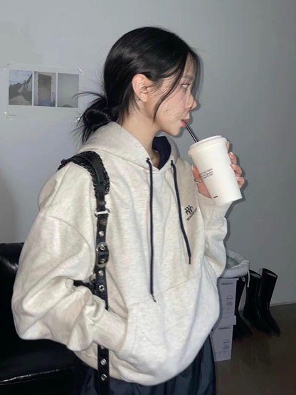 💖韓國暢銷品牌MUAHMUAH 男友風連帽抽繩精緻刺繡大口袋休閒T恤(2色)