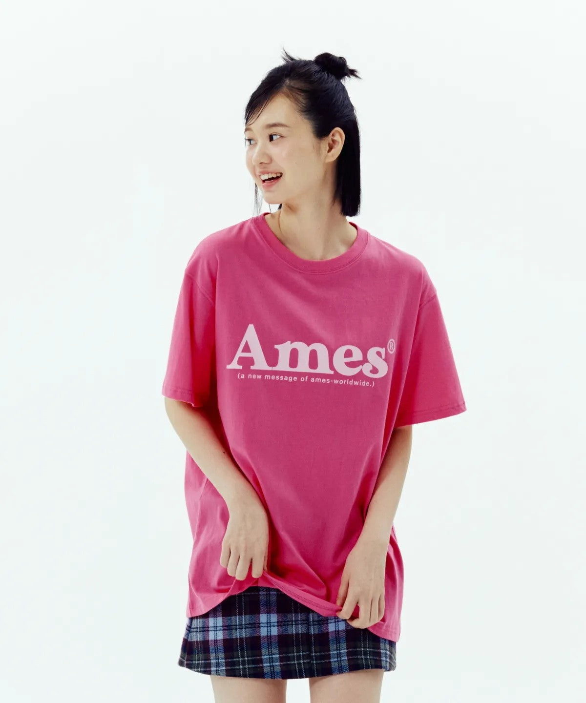💜新品上架【梨花娘】韓系極簡字母Logo修身短T｜Ames顯瘦氣質百搭上衣、情侶穿搭(S~L)10色