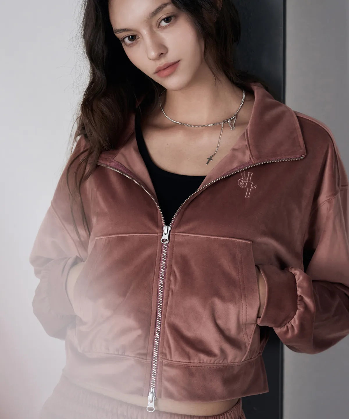 🔥新品上架【梨花娘】🫧韓國品牌熱賣款LEATHERY乾燥玫瑰粉質感光澤細絨運動休閒套裝