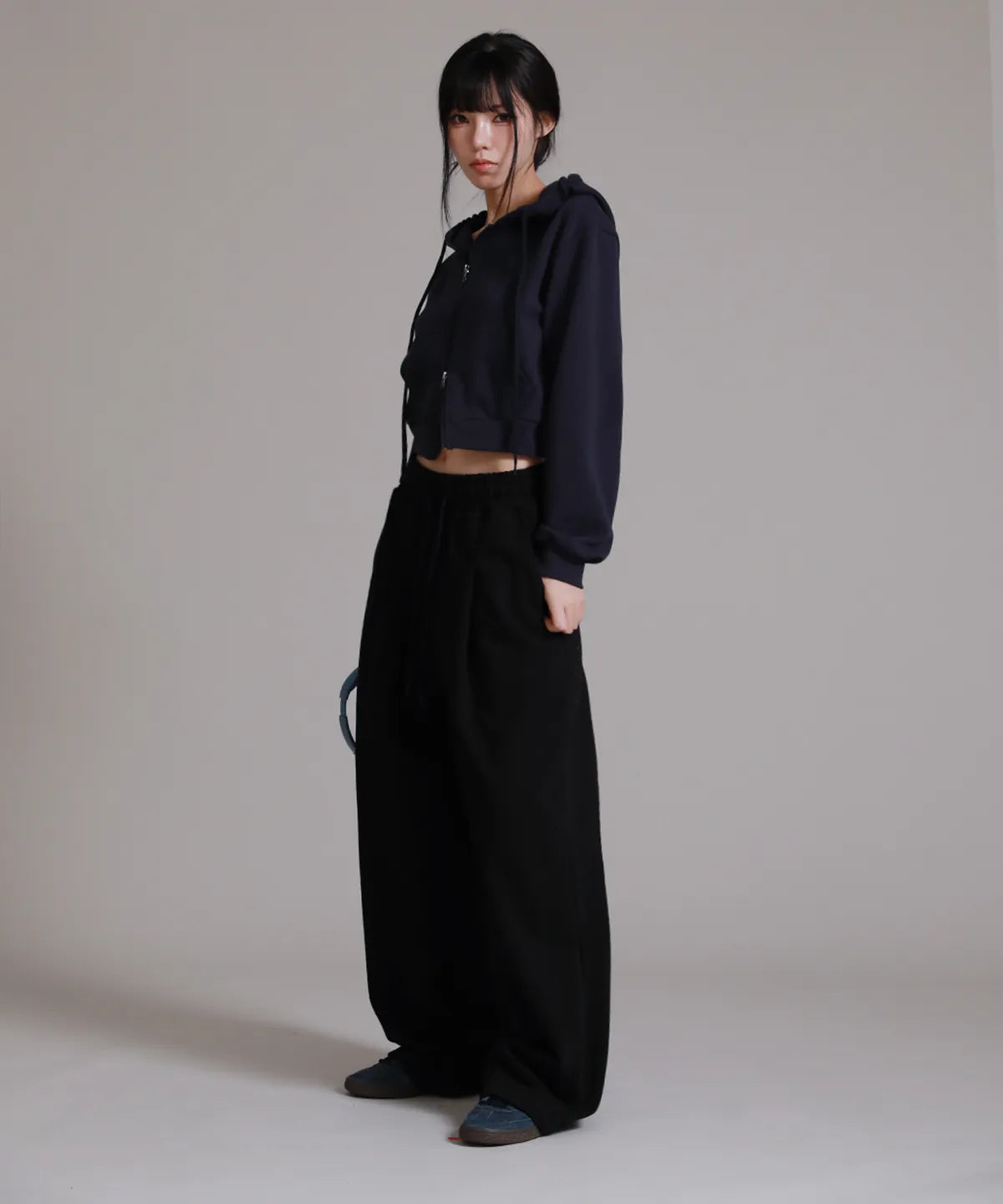 💕新品上架【梨花娘】韓國🔥LIKE THE MOST愛心豹紋口袋細褶運動休閒寬管褲 (2色)