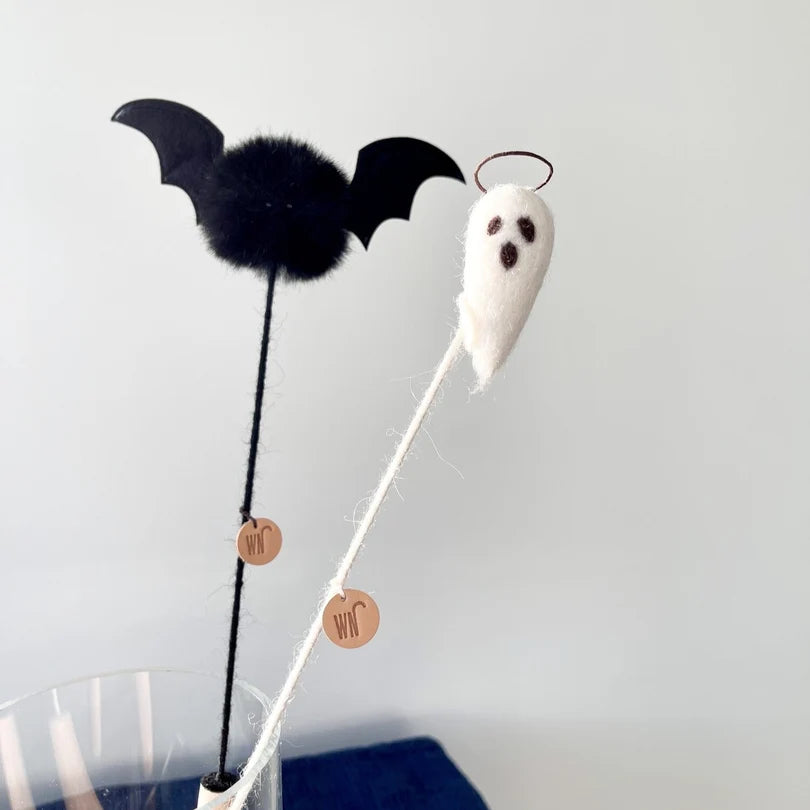 🆕新品上架【梨花娘】💖韓國品牌 WETNOSE  🎃萬聖節系列🦇吸血蝙蝠魔杖逗貓棒(手工製作，等待期約10~15天)